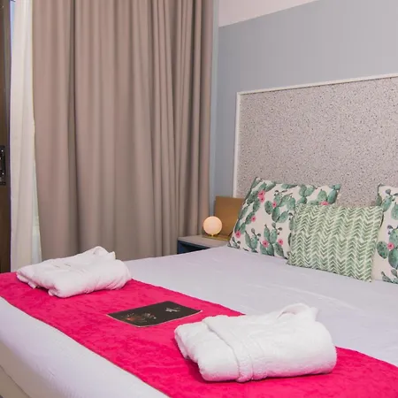 Lindos Breeze Hotell