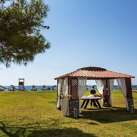 Lindos Breeze Киотари