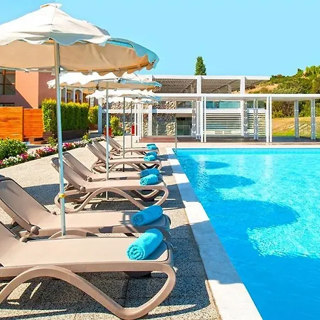 Lindos Breeze